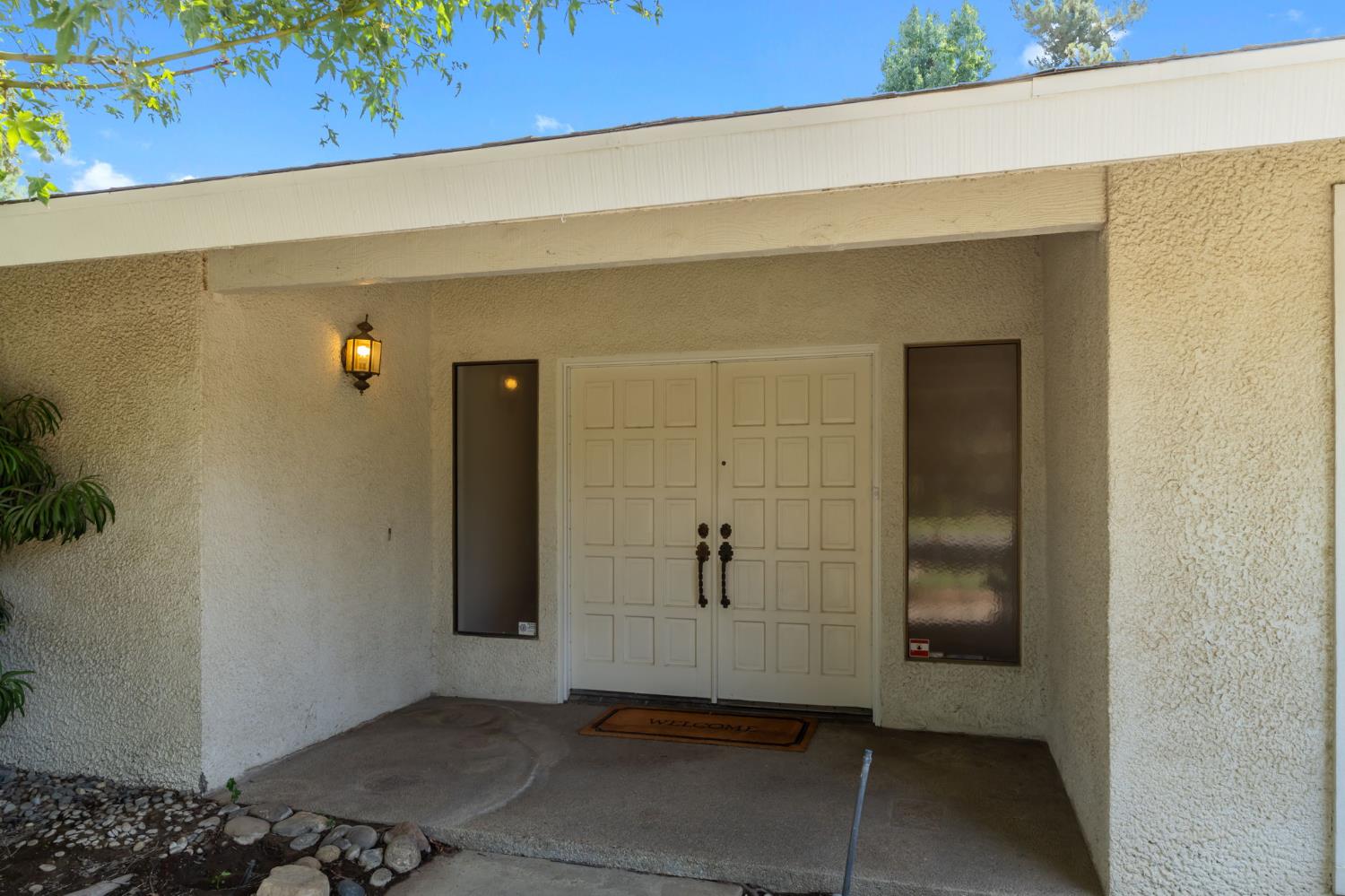 2641 W Paul Ave, Fresno, CA 93711