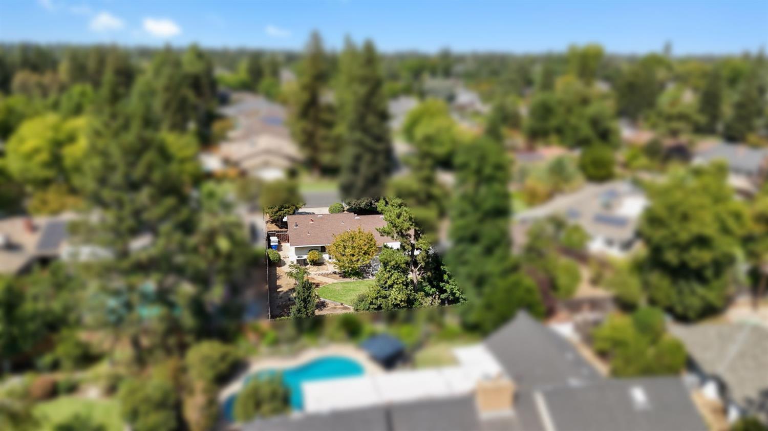 2641 W Paul Ave, Fresno, CA 93711