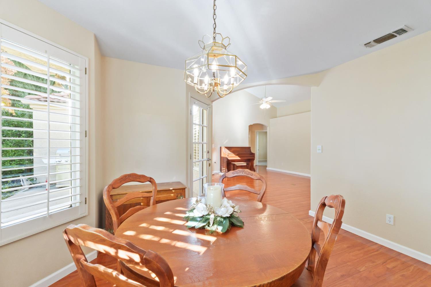 9501 N Congress Ave, Fresno, CA 93720