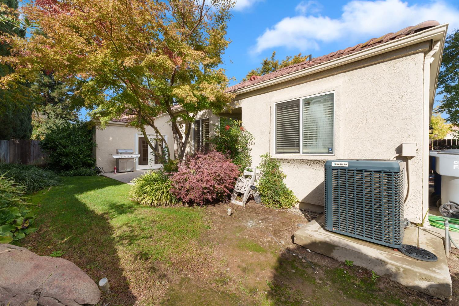 9501 N Congress Ave, Fresno, CA 93720