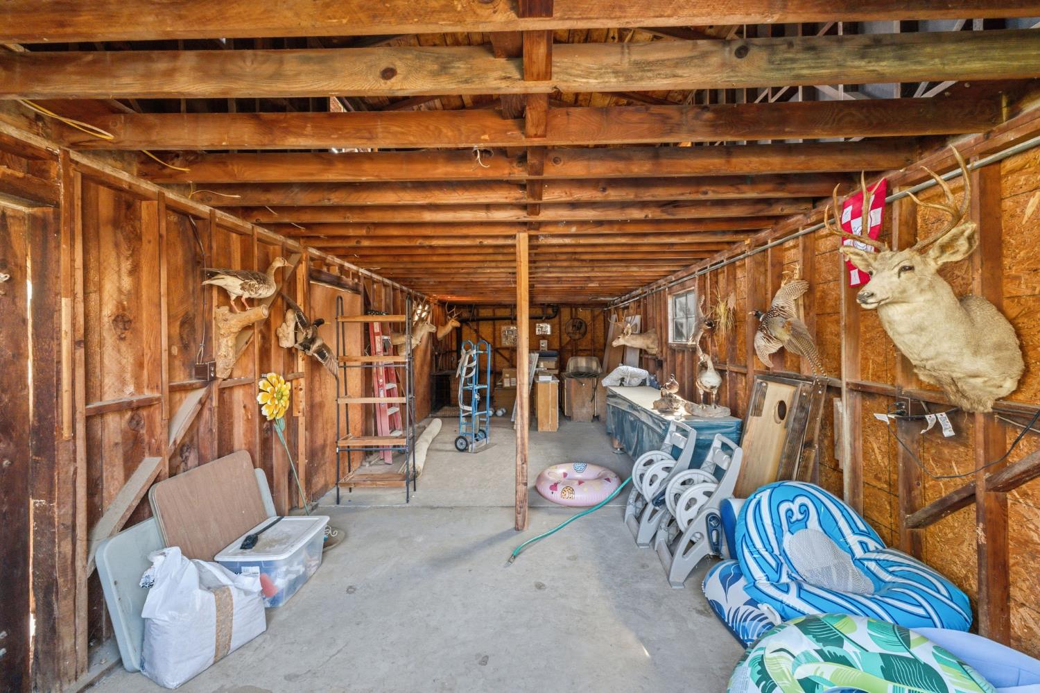 1112 S Sunnyside Ave, Fresno, CA 93727