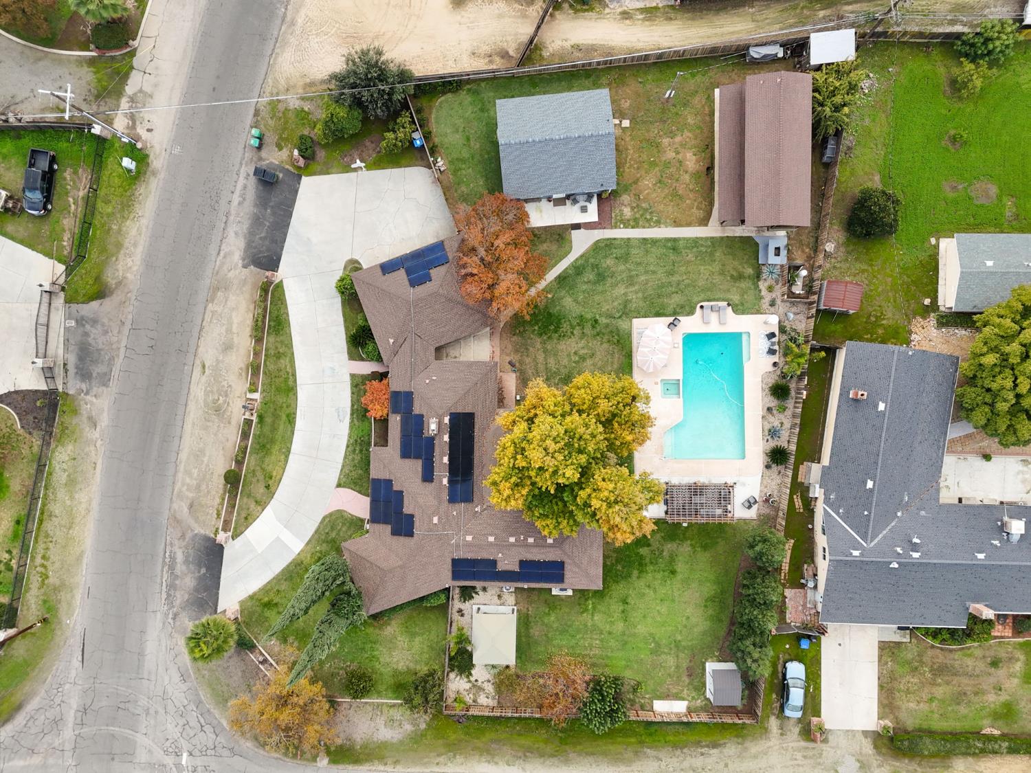 1112 S Sunnyside Ave, Fresno, CA 93727